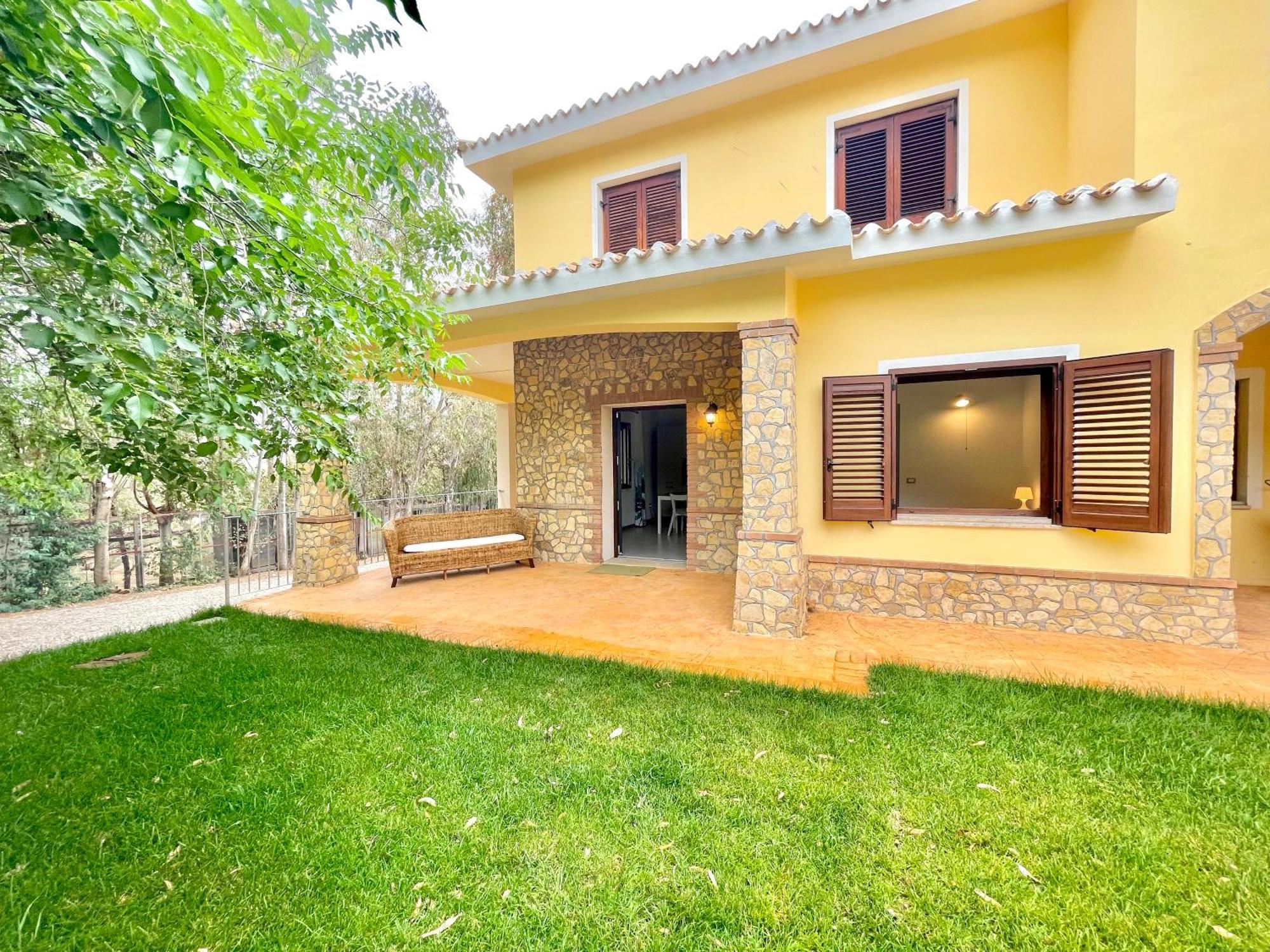 Villa With Pool Cardedu Ngoại thất bức ảnh